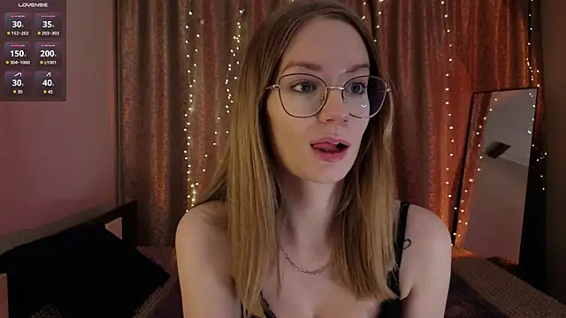 Snapshot of Edlin_gail chatting on 01/09/26, 04:03 Edlin gail online show from 01/09/26, 04:03