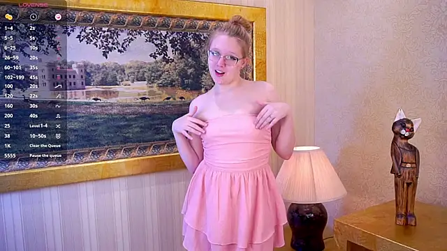 AlinaAldrete online show from 12/05/25, 11:09