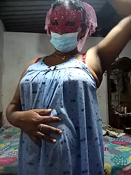 Snapshot of HarshiStar7 chatting on 10/27/25, 02:29 HarshiStar7 online show from 10/27/25, 02:29