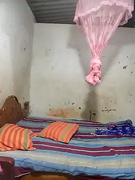 Snapshot of HarshiStar7 chatting on 10/31/25, 08:49 HarshiStar7 online show from 10/31/25, 08:49