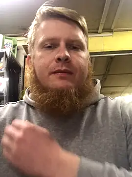 Snapshot of bodywork30 chatting on 11/27/25, 03:45 bodywork30 online show from 11/27/25, 03:45