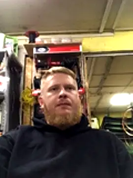 Snapshot of bodywork30 chatting on 12/05/25, 03:32 bodywork30 online show from 12/05/25, 03:32