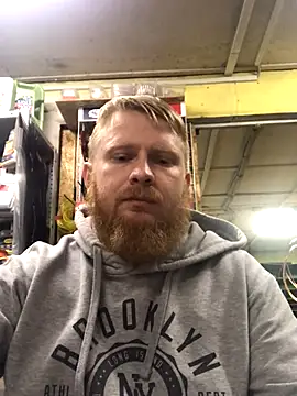 Snapshot of bodywork30 chatting on 10/21/25, 03:44 bodywork30 online show from 10/21/25, 03:44