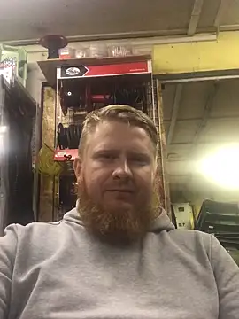 Snapshot of bodywork30 chatting on 11/08/25, 03:37 bodywork30 online show from 11/08/25, 03:37