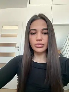 Snapshot of Sweet_Lana69 chatting on 10/20/25, 09:54 Sweet Lana69 online show from 10/20/25, 09:54