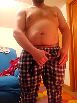 dakotafail92 online show from 12/17/25, 09:36