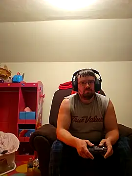 dakotafail92 online show from 10/24/25, 08:02