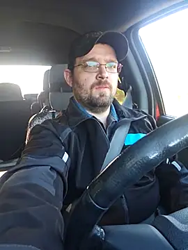 dakotafail92 online show from 10/22/25, 09:24