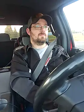 dakotafail92 online show from 10/24/25, 10:31