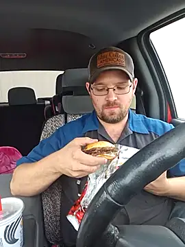 dakotafail92 online show from 10/16/25, 04:26