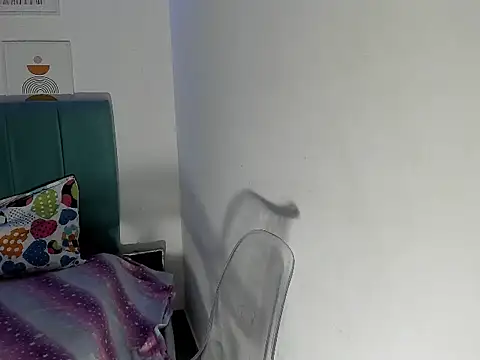 Dakota evans18 online show from 11/10/25, 01:32