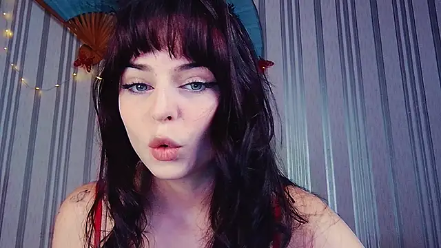 ArianaLight online show from 07/18/26, 05:21