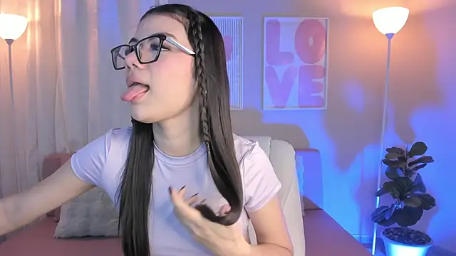 MarianaaDooll online show from 02/19/26, 12:13