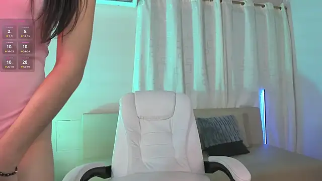 MarianaaDooll online show from 11/08/25, 12:09