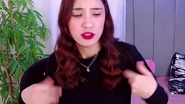 ArielLoove online show from 12/21/25, 01:24