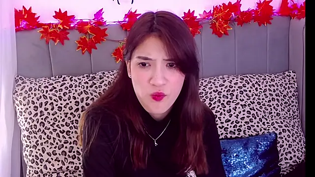 ArielLoove online show from 10/26/25, 11:10