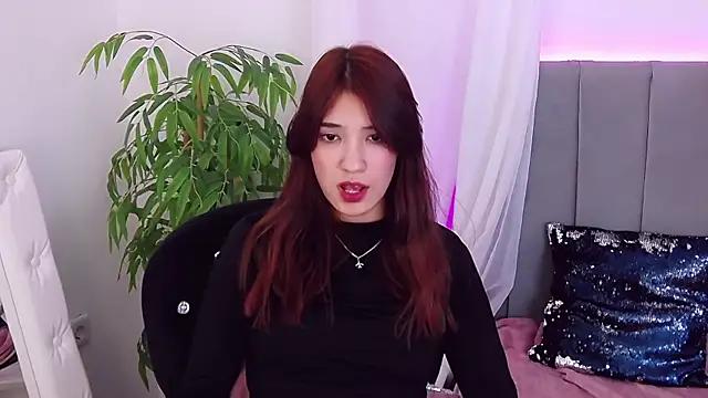 ArielLoove online show from 11/30/25, 01:56