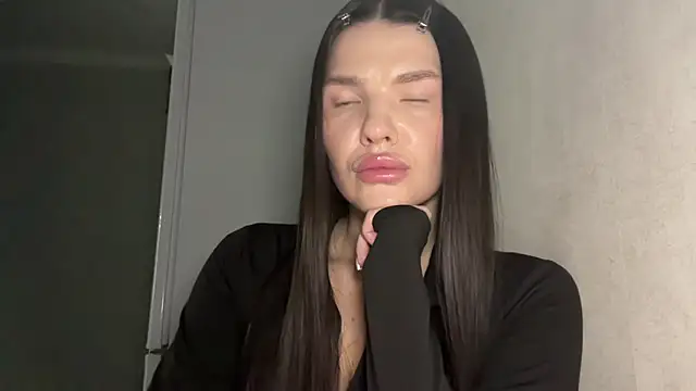 Seysolia online show from 03/12/26, 09:41