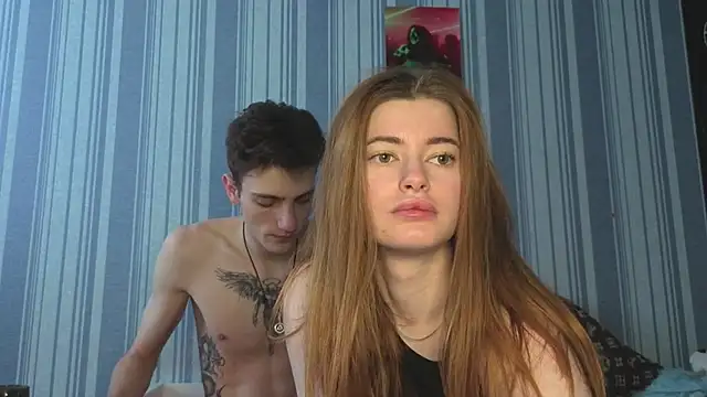 EmiliaCouple online show from 04/10/26, 07:48