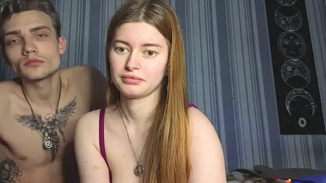 EmiliaCouple online show from 04/20/26, 05:47