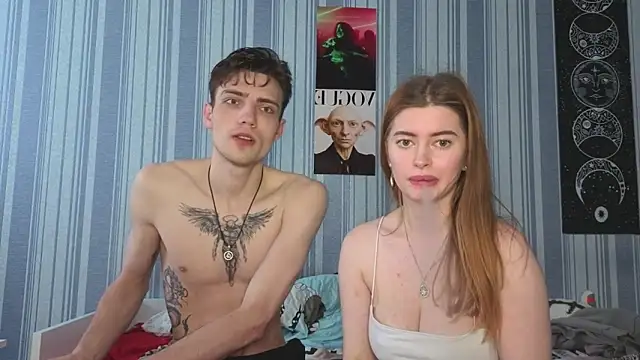 EmiliaCouple online show from 04/12/26, 10:51