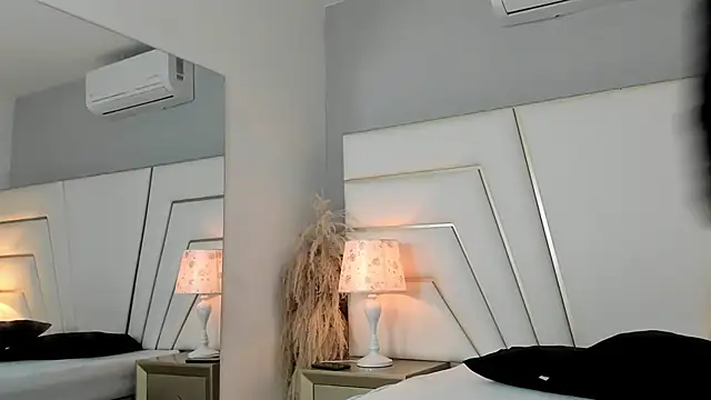 Zahir Ashar online show from 10/30/25, 11:08