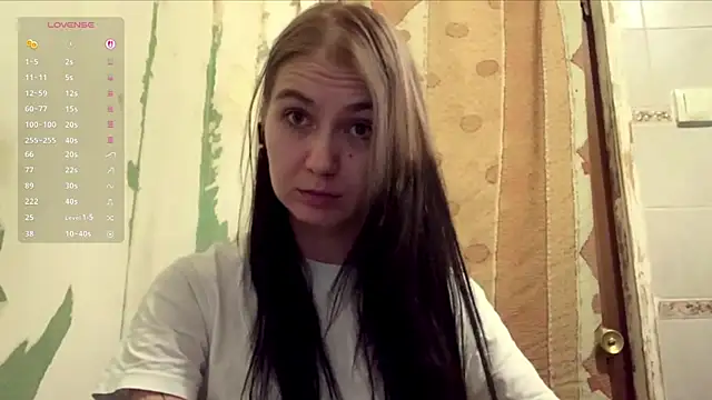 ArianeBhayani online show from 10/11/25, 10:11