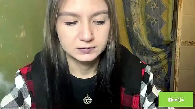 ArianeBhayani online show from 11/23/25, 09:47