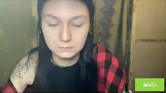 ArianeBhayani online show from 11/28/25, 09:15