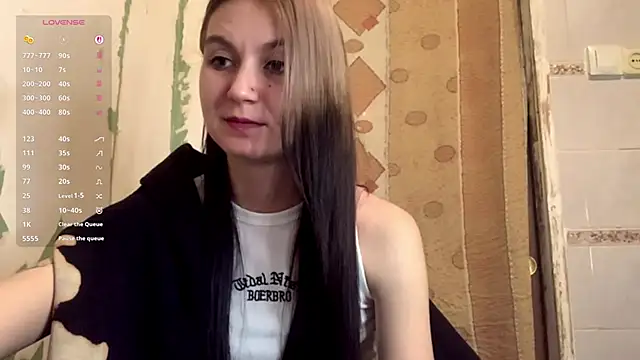 ArianeBhayani online show from 10/16/25, 09:23