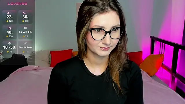 NikkiKiss   online show from 10/19/25, 01:30