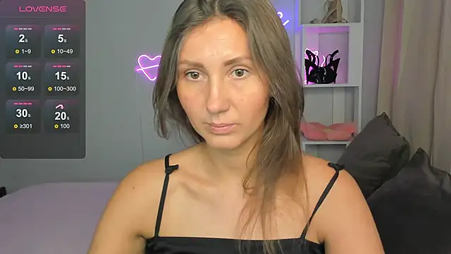 NikkiKiss   online show from 10/21/25, 01:38