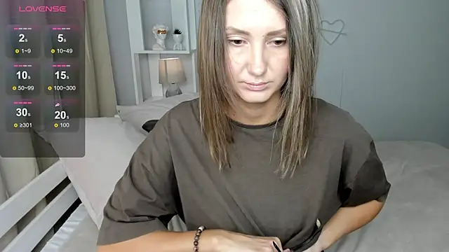 NikkiKiss   online show from 10/25/25, 01:38