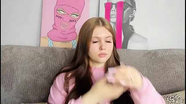 Musegirl online show from 11/16/25, 08:41