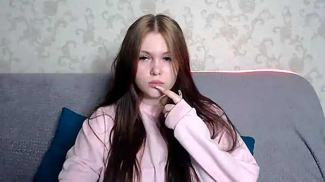 Musegirl online show from 11/15/25, 01:20