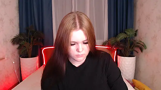 Musegirl online show from 12/13/25, 08:04