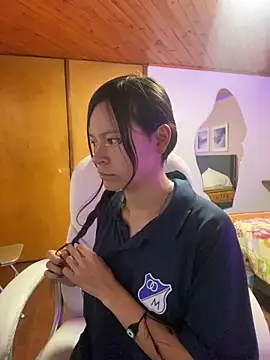 Ninfa pink online show from 11/28/25, 09:09