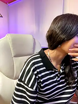 Ninfa pink online show from 11/03/25, 06:11