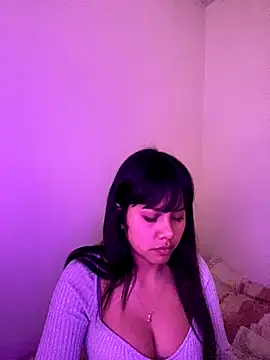 Snapshot of SweetieMariana chatting on 10/12/25, 04:41 SweetieMariana online show from 10/12/25, 04:41