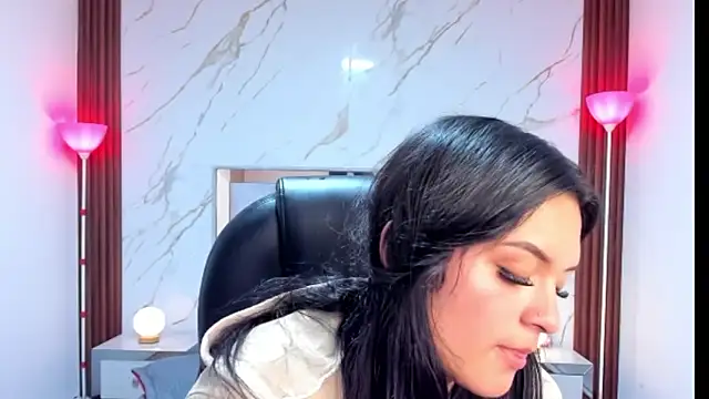 GAbrielaBotero online show from 01/10/26, 04:13