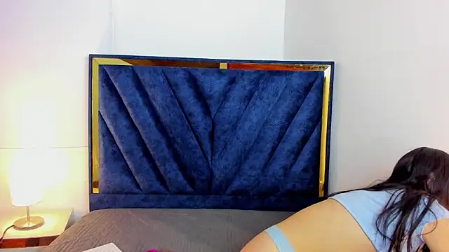 GAbrielaBotero online show from 11/07/25, 11:37