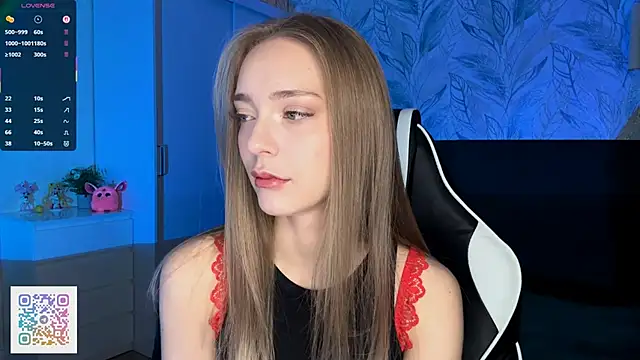 EvaPeace online show from 11/24/25, 05:24