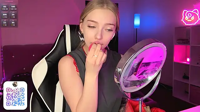 EvaPeace online show from 02/28/26, 08:08