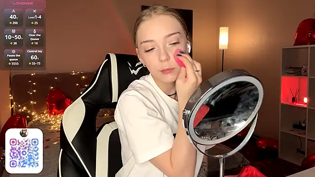 EvaPeace online show from 02/15/26, 08:08