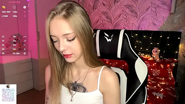 EvaPeace online show from 12/05/25, 07:23