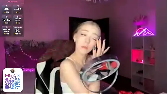 EvaPeace online show from 02/02/26, 07:13