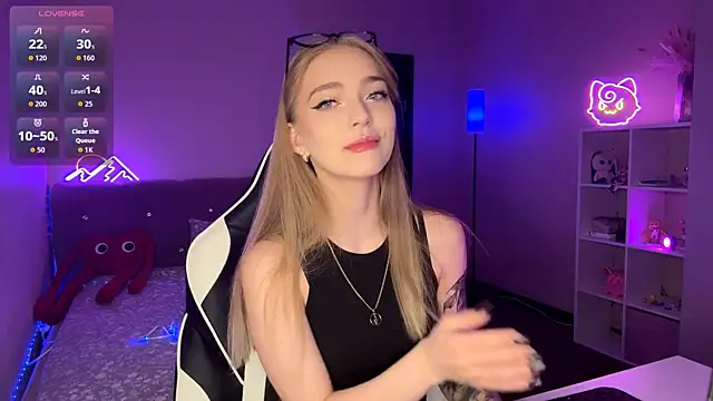 EvaPeace online show from 04/07/26, 01:46