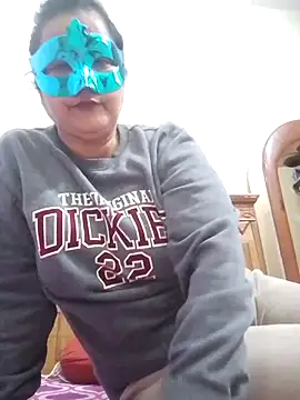 Honey-26 online show from 12/16/25, 12:53