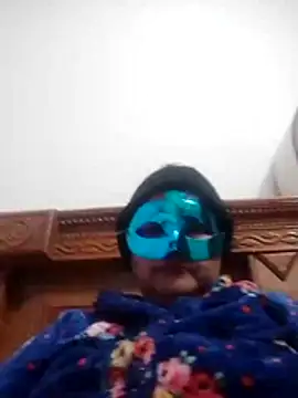 Honey-26 online show from 12/20/25, 01:58