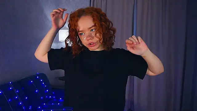 Snapshot of MelodyHasbrouck chatting on 11/24/25, 06:02 MelodyHasbrouck online show from 11/24/25, 06:02